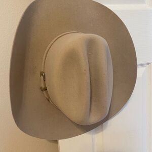 Classic Beige Cowboy Hat